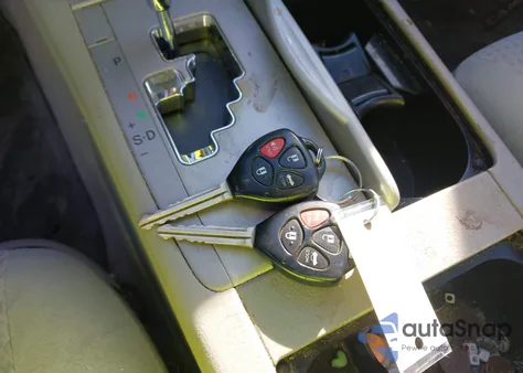 2010 Toyota Camry Le from USA, damaged, VIN 4T1BF3EK5AU109692